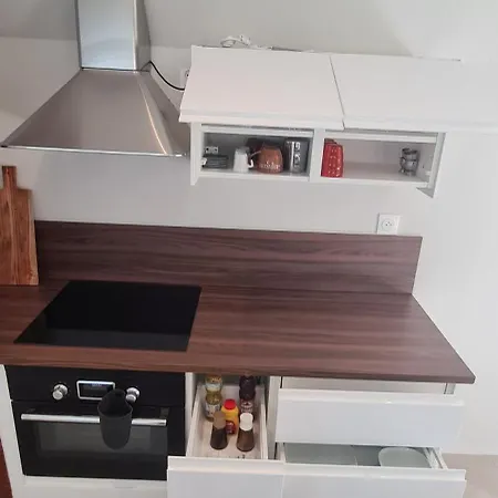 Apartment Avalon Iii
